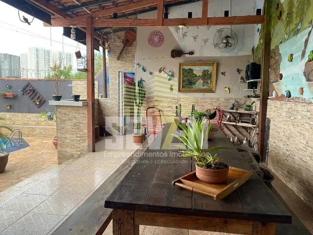 Casa com 324m² 2 quartos e 4 banheiros, à venda, no bairro Núcleo Residencial Presidente Geisel em Bauru