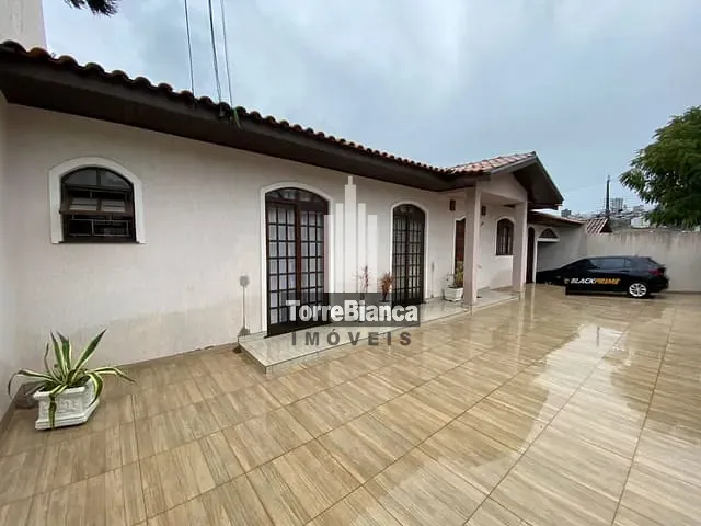 Casa com 462m² 4 quartos e 4 banheiros, à venda, no bairro Estrela em Ponta Grossa