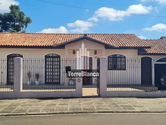 Casa com 462m² 4 quartos e 4 banheiros, à venda, no bairro Estrela em Ponta Grossa