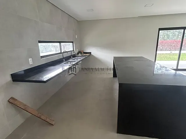 Casa com 600m² 3 quartos e 4 banheiros, à venda, no bairro Paudalho em Paudalho