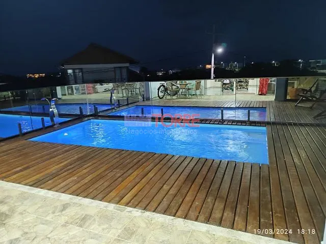 Casa 4 quartos e 5 banheiros, à venda ou para alugar, no bairro Nossa Senhora da Vitória em Ilhéus