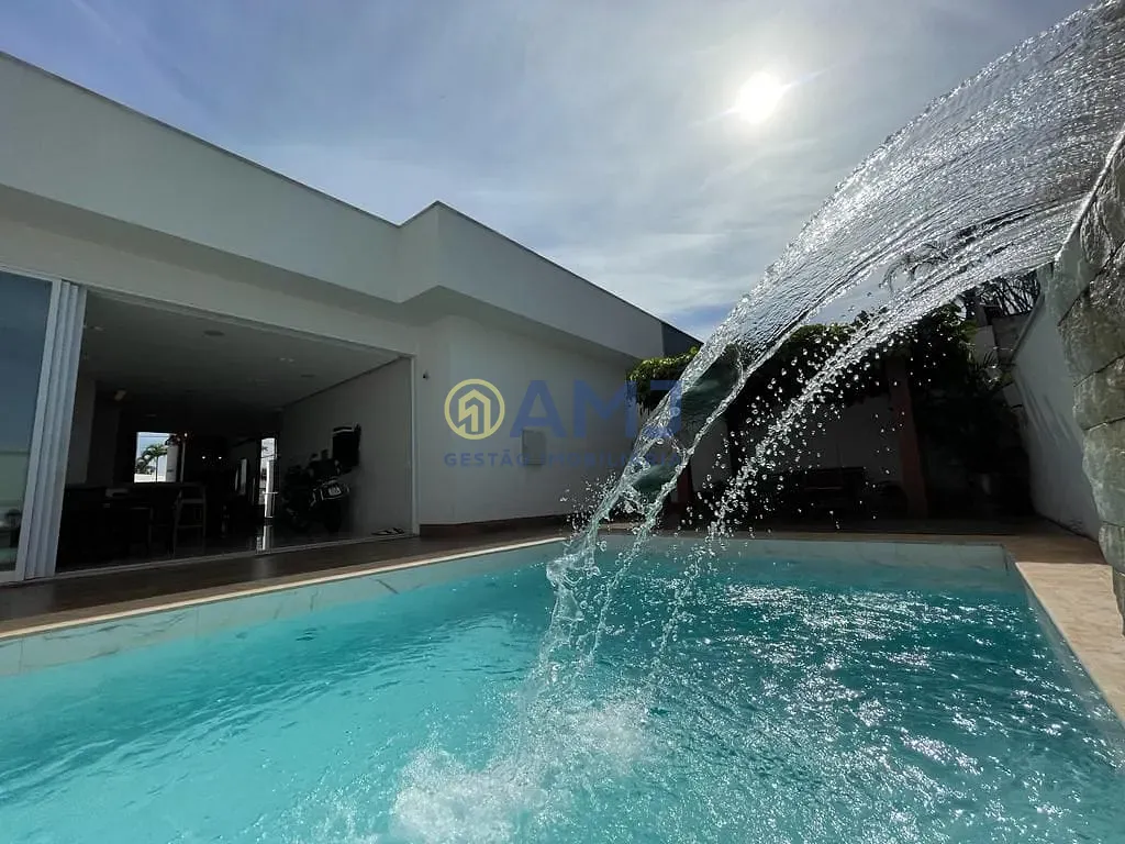 Casa, 4 quartos, 240 m² - Foto 25