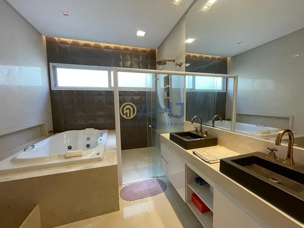 Casa, 4 quartos, 240 m² - Foto 17
