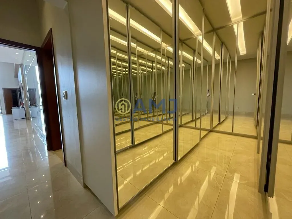 Casa, 4 quartos, 240 m² - Foto 15