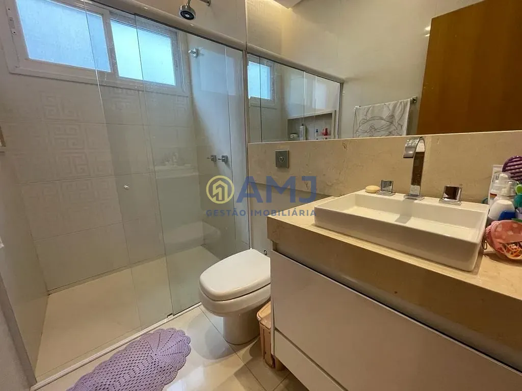 Casa, 4 quartos, 240 m² - Foto 19