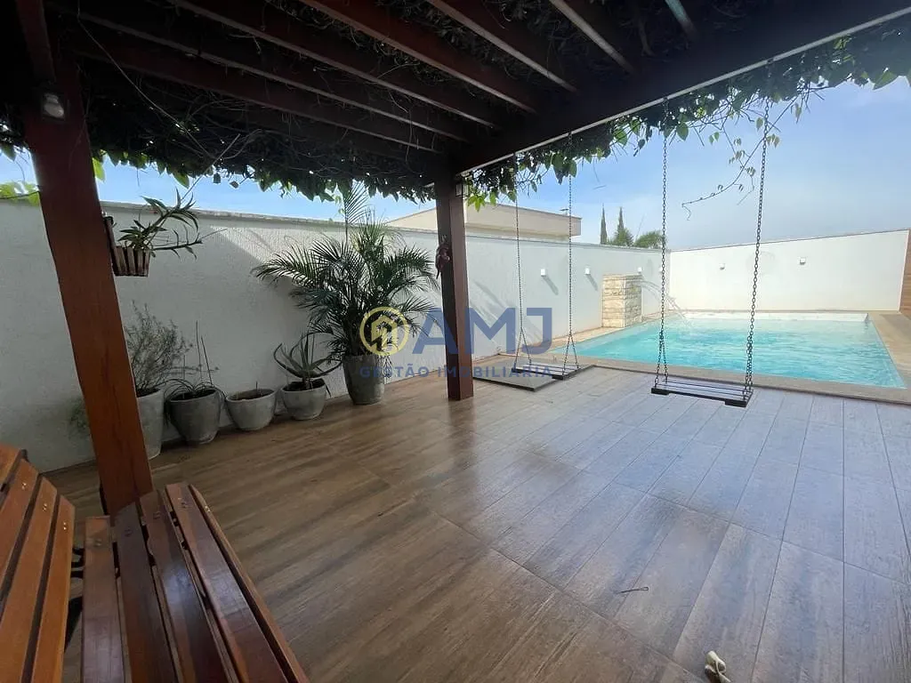Casa, 4 quartos, 240 m² - Foto 4
