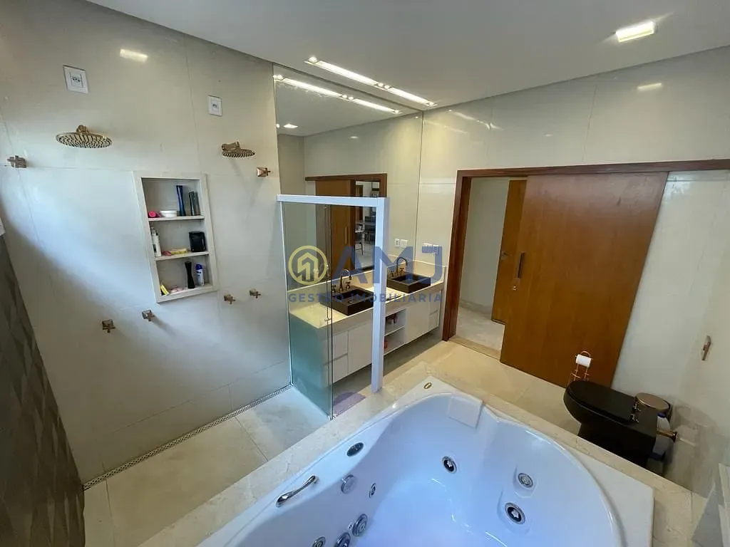 Casa, 4 quartos, 240 m² - Foto 16