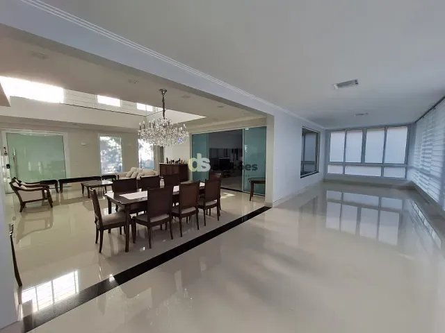 Casa com 2800m² 5 quartos e 10 banheiros, à venda, no bairro Vila Santo Antônio em São Roque