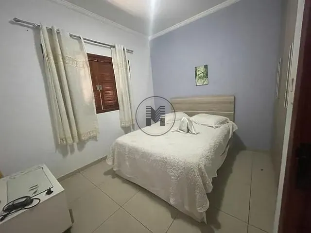 Casa com 500m² 3 quartos e 3 banheiros, à venda, no bairro Jardim Paraíba em Aparecida