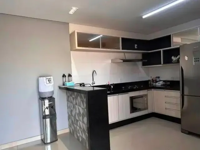 Casa com 185m² 4 quartos e 3 banheiros, à venda, no bairro Jardim Imperial em Cuiabá
