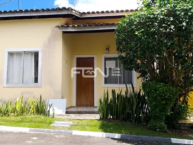 Casa 2 quartos e 1 banheiro, à venda, no bairro Parafuso em Camaçari