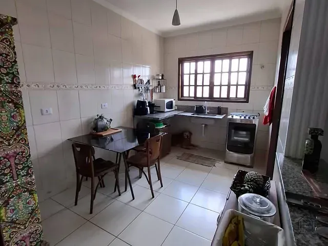 Casa com 345m² 3 quartos e 2 banheiros, à venda, no bairro Centro em Vargem Grande Paulista