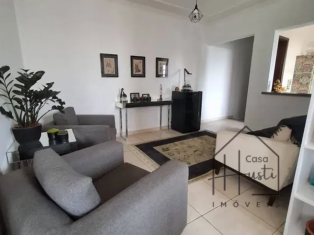 Casa com 345m² 3 quartos e 2 banheiros, à venda, no bairro Centro em Vargem Grande Paulista