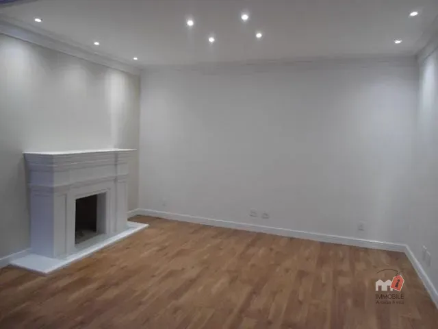 Casa 3 quartos e 1 banheiro, à venda, no bairro INDEPENDENCIA em Petrópolis