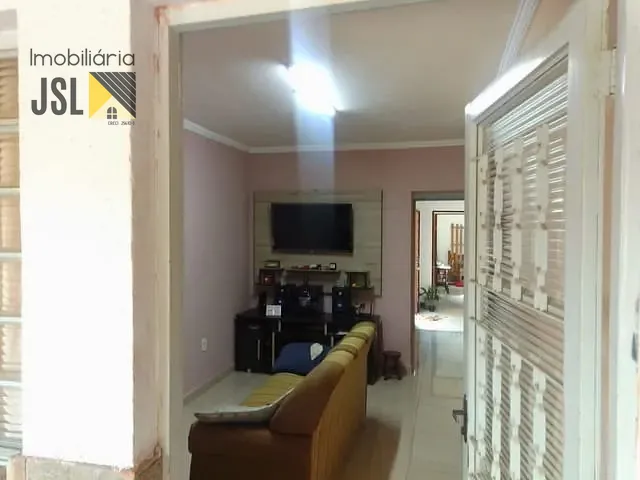 Casa com 181m² 3 quartos e 1 banheiro, à venda, no bairro Sapé II em Caçapava