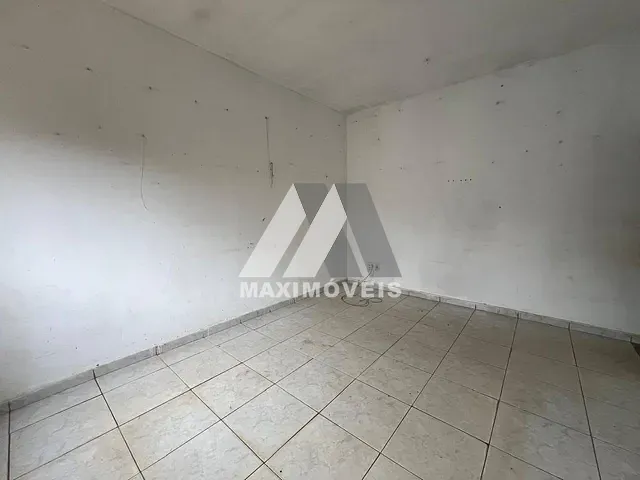 Casa com 360m² 4 quartos e 3 banheiros, à venda, no bairro São Geraldo em Araçuaí