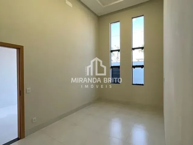 Casa 3 quartos e 2 banheiros, à venda, no bairro Independência - 3º Complemento em Aparecida de Goiânia
