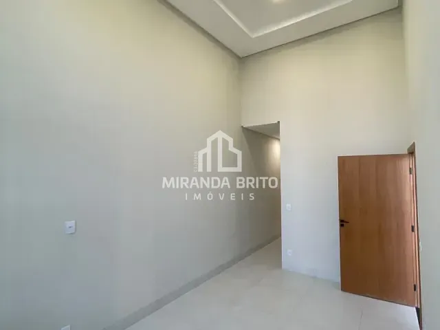 Casa 3 quartos e 2 banheiros, à venda, no bairro Independência - 3º Complemento em Aparecida de Goiânia
