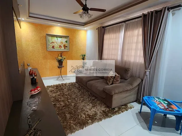 Casa 3 quartos e 3 banheiros, à venda, no bairro Conjunto Café em Londrina