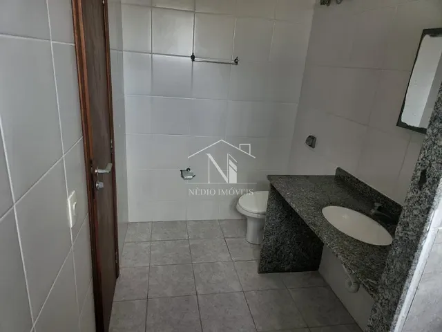 Casa com 480m² 4 quartos e 2 banheiros, à venda, no bairro Guaratiba (Ponta Negra) em Maricá