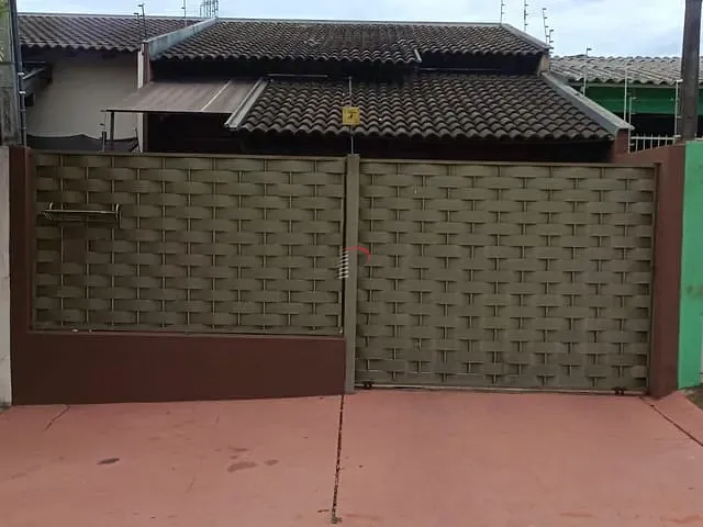 Casa com 125m² 2 quartos e 2 banheiros, à venda, no bairro Residencial Quadra Norte em Londrina