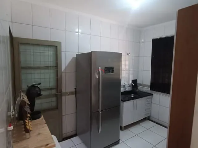 Casa com 125m² 2 quartos e 2 banheiros, à venda, no bairro Residencial Quadra Norte em Londrina