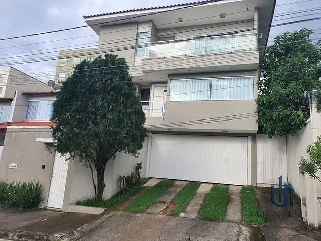 Casa 4 quartos e 4 banheiros, à venda, no bairro Jardim Belvedere em Volta Redonda