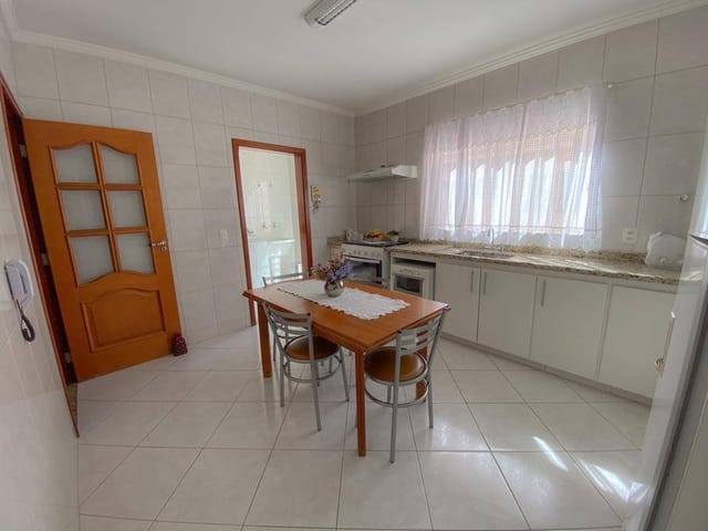 Casa com 200m² 3 quartos e 3 banheiros, à venda, no bairro Parque da Represa em Jundiaí