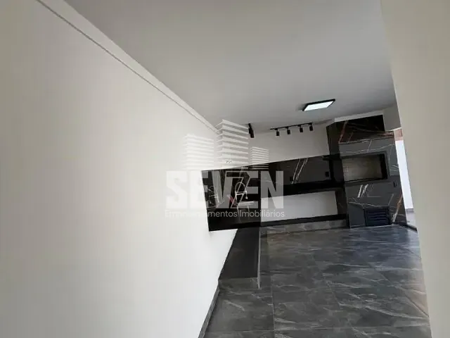 Casa com 363m², à venda, no bairro Jardim Carvalho em Bauru