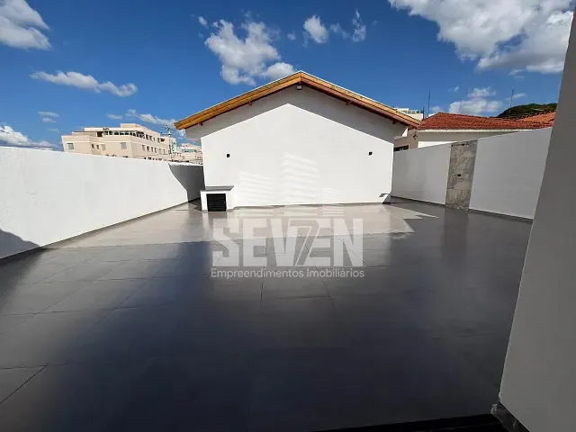 Casa com 363m², à venda, no bairro Jardim Carvalho em Bauru