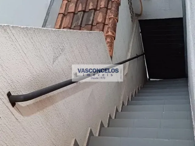 Casa com 172m², à venda, no bairro Vila Industrial em São José dos Campos