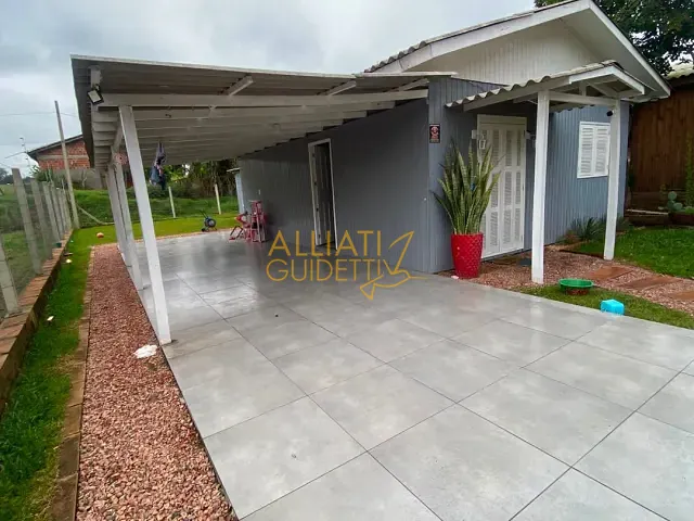 Casa 2 quartos e 1 banheiro, para alugar, no bairro Campo da Brazina em Araricá
