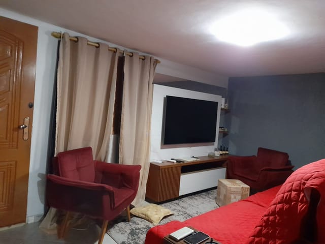 Casa com 270m² 5 quartos e 5 banheiros, à venda, no bairro Parque Jardim Carioca em Campos dos Goytacazes