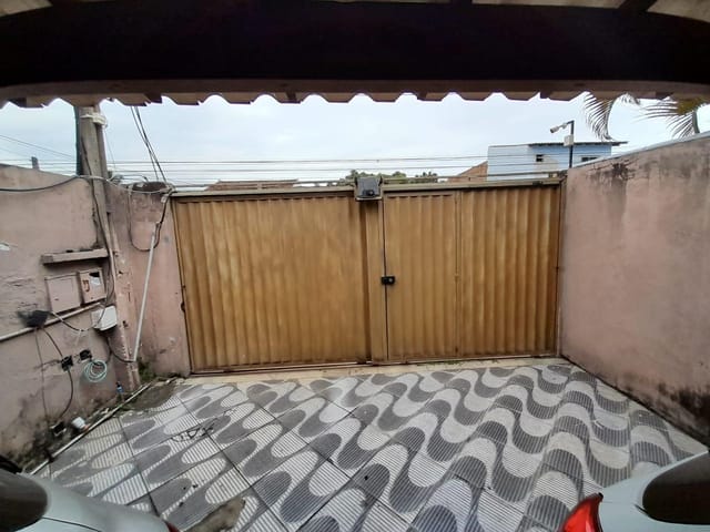Casa com 270m² 5 quartos e 5 banheiros, à venda, no bairro Parque Jardim Carioca em Campos dos Goytacazes