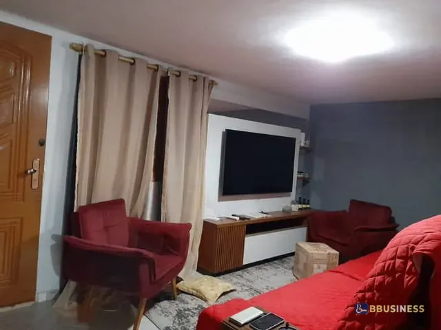 Casa com 270m² 5 quartos e 5 banheiros, à venda, no bairro Parque Jardim Carioca em Campos dos Goytacazes