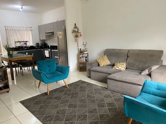 Casa 2 quartos e 2 banheiros, à venda, no bairro Nogueira em Guararema
