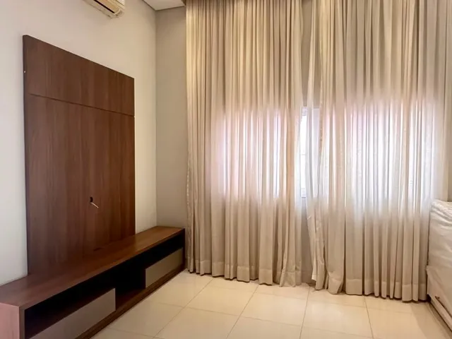 Casa com 375m² 3 quartos e 3 banheiros, à venda, no bairro Condomínio Belvedere em Cuiabá
