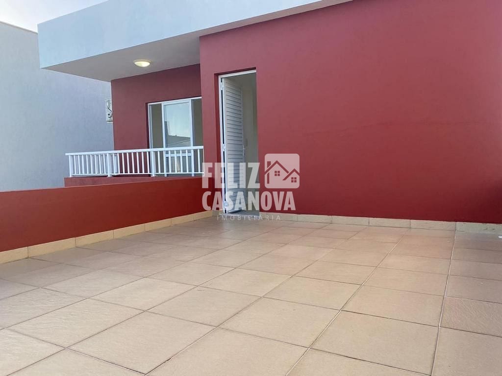 Casa à venda com 3 quartos, 10m² - Foto 32