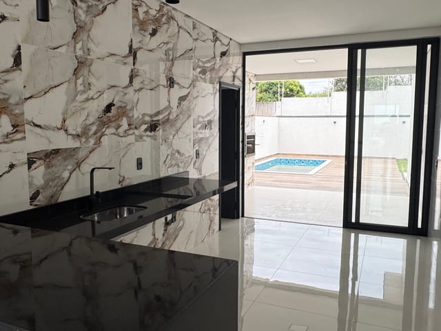 Casa 3 quartos e 4 banheiros, à venda, no bairro Residencial Esplanada em Tatuí