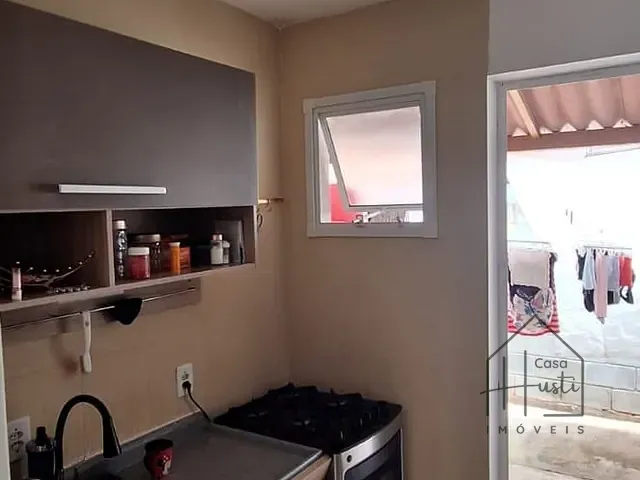 Casa 2 quartos e 2 banheiros, à venda, no bairro Água Espraiada (Caucaia do Alto) em Cotia