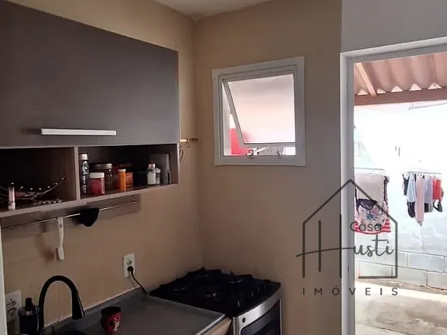 Casa 2 quartos e 2 banheiros, à venda, no bairro Água Espraiada (Caucaia do Alto) em Cotia