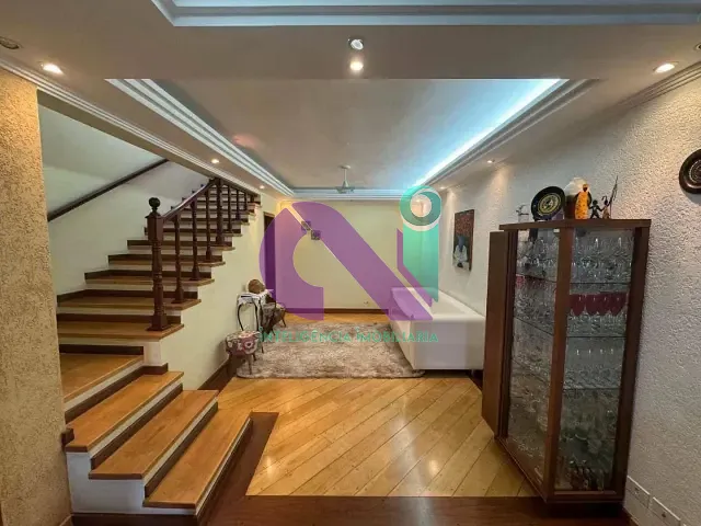 Sobrado com 127m² 4 quartos e 7 banheiros, à venda, no bairro Bussocaba em Osasco