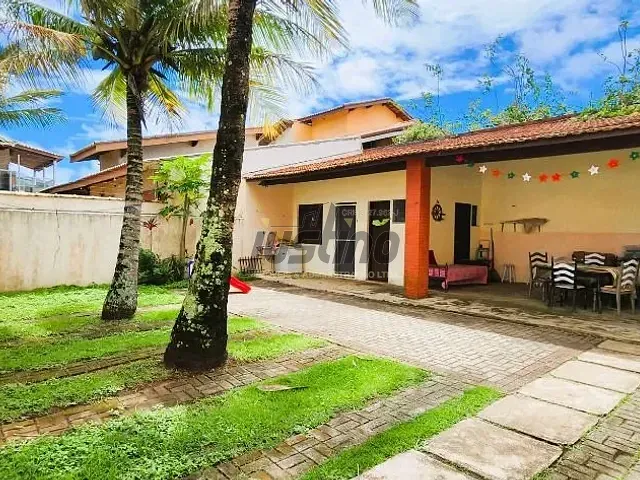 Casa com 360m² 3 quartos e 2 banheiros, à venda, no bairro Cibratel II em Itanhaém