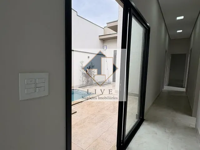 Casa com 207m² 3 quartos e 4 banheiros, à venda, no bairro Parque Brasil 500 em Paulínia