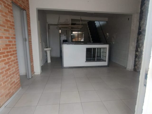 Foto do Casa - Casa para locação, Centro, Lavras, MG | Burgarelli Imóveis