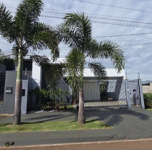 Casa 3 quartos e 2 banheiros, à venda, no bairro Residencial Ícaro em Maringá