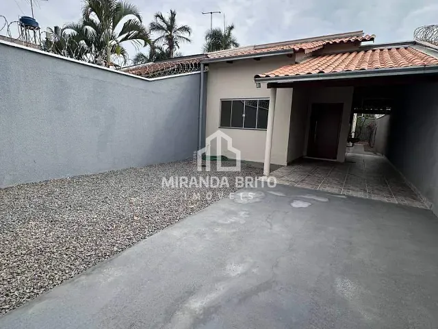 Casa 3 quartos e 2 banheiros, à venda, no bairro Pontal Sul - Acréscimo em Aparecida de Goiânia