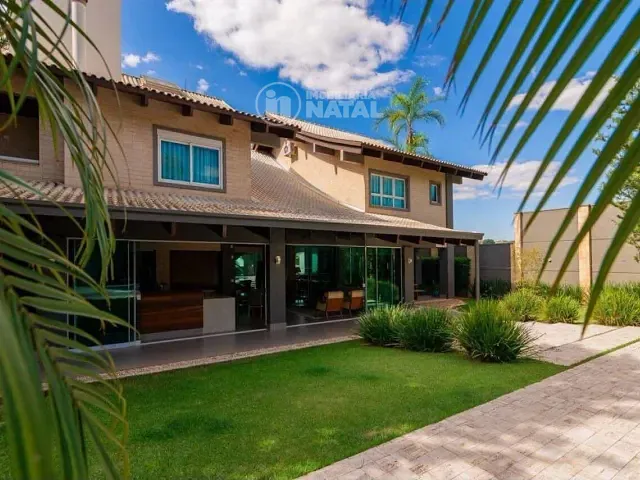 Casa com 1368m² 4 quartos e 3 banheiros, à venda, no bairro Condomínio Royal Golf Residence em Londrina