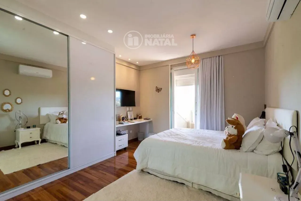 Casa, 4 quartos, 731 m² - Foto 19