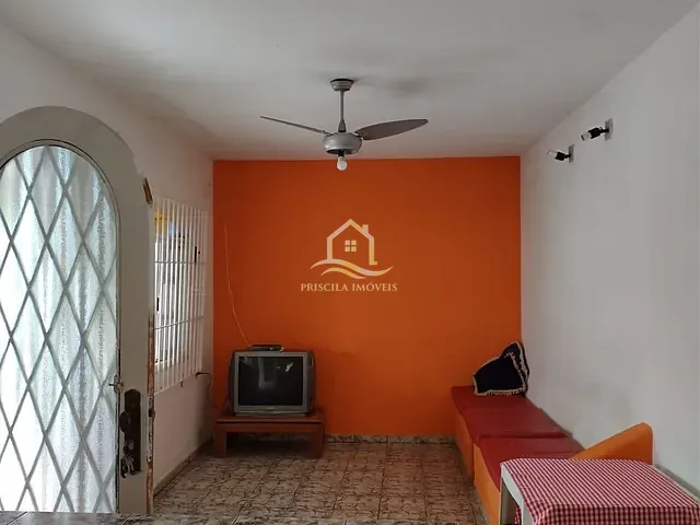 Casa com 675m² 2 quartos e 2 banheiros, à venda, no bairro Boracéia em Bertioga